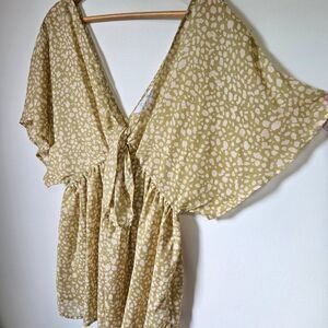 NEW W/O TAG PRIMARK DEEP V TIE FRONT SAGE GREEN/WHITE BOHO TOP SIZE XS